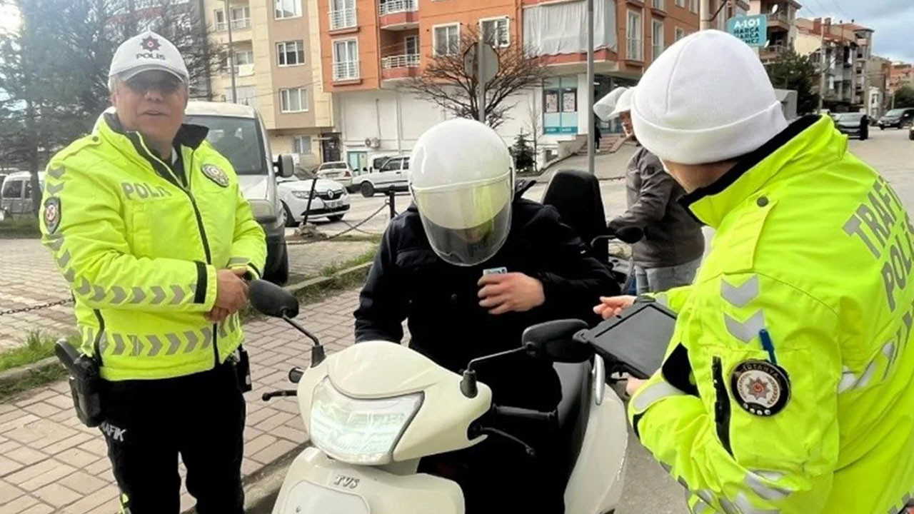 Tavşanlı polisi kural tanımayan motosiklet sürücülerine göz açtırmadı