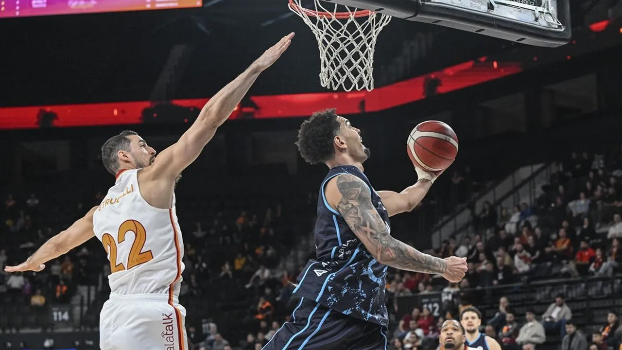 Türk Telekom, Galatasaray MCT Technic'i mağlup etti