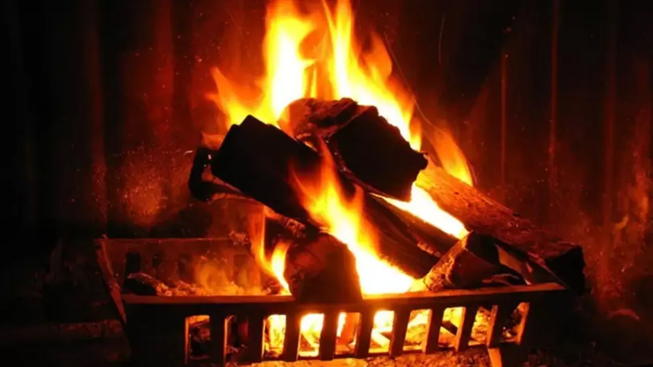 Yürek yakan ölüm: 100 yaşındaki Emine nine ve kızı zehirlendi