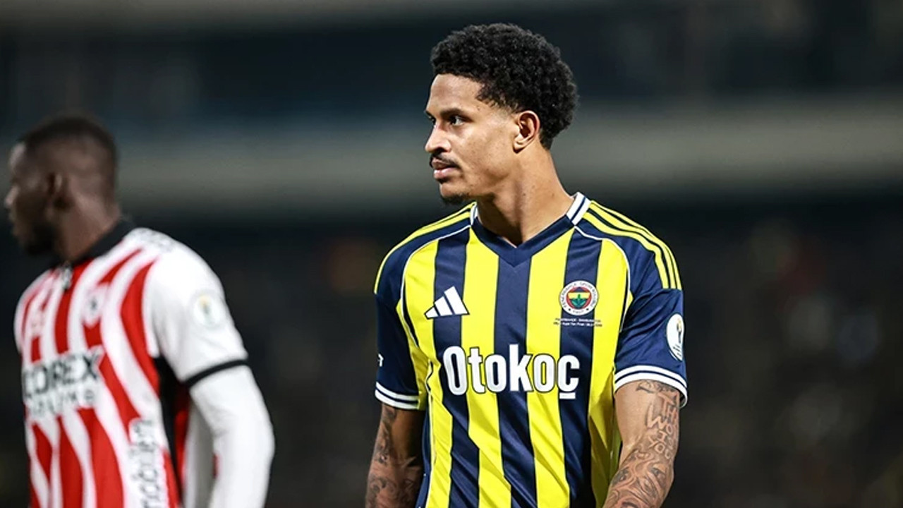 Fenerbahçe’de 100. maçını oynayan Oosterwolde şamp…