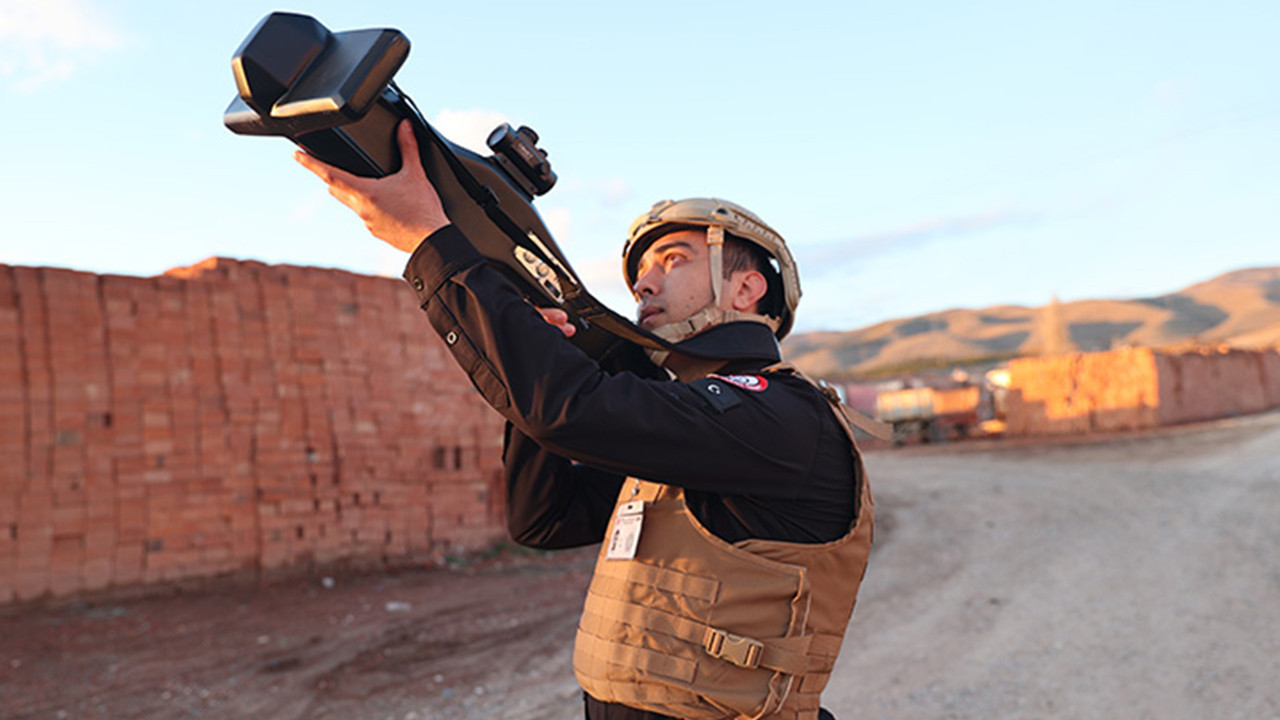 Hava sahasına tam koruma: Yerli ve taşınabilir yeni nesil dronsavar