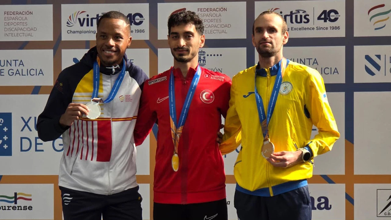 Milli sporcu Mehmet Emin Eğilmez dünya şampiyonu oldu