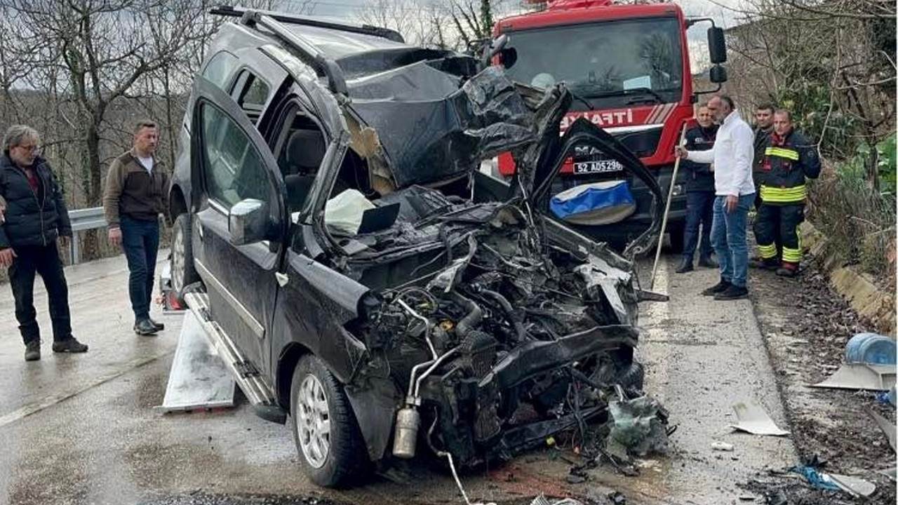 Fatsa Ilıca Yolunda feci kaza