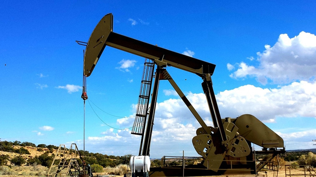 Brent petrolün varil fiyatı 86,62 dolara geriledi