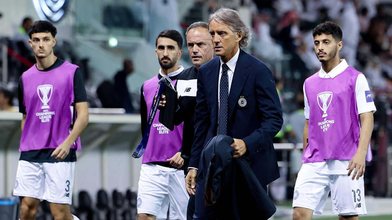 Al Sadd Roberto Mancini'nin takımdan geçici olarak ayrıldığını açıkladı