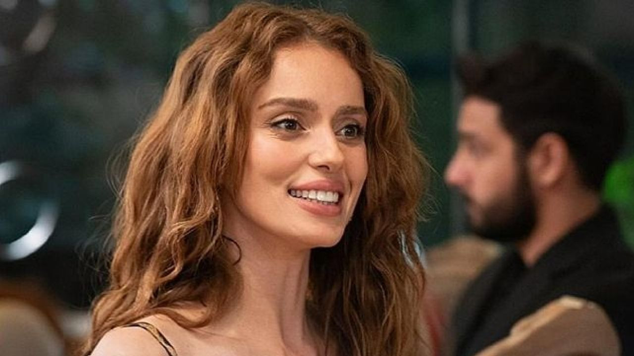 Bestemsu Özdemir oğlu ile ilk karesini paylaştı