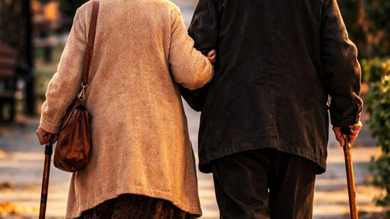 Muğla’lı kadınlar erkeklerden daha uzun yaşıyor