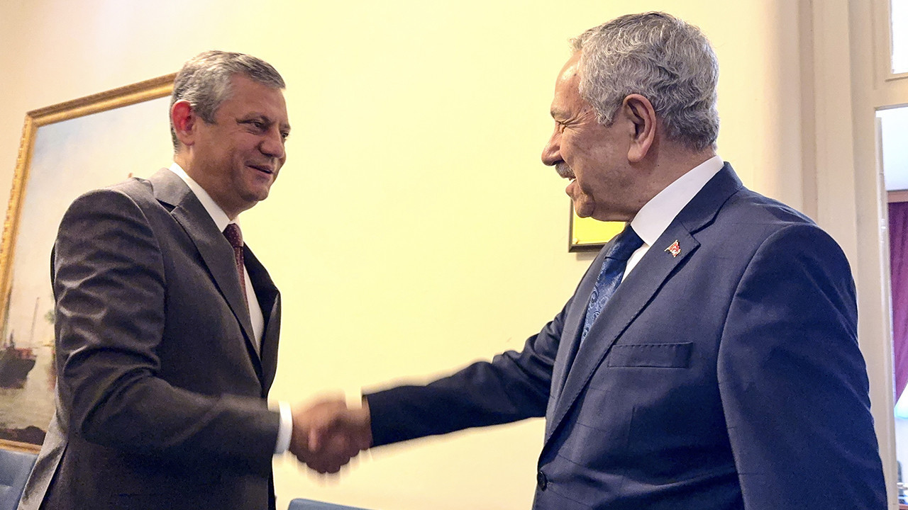 Özgür Özel'den Bülent Arınç'a ziyaret: Deneyimlerinden istifade ettim