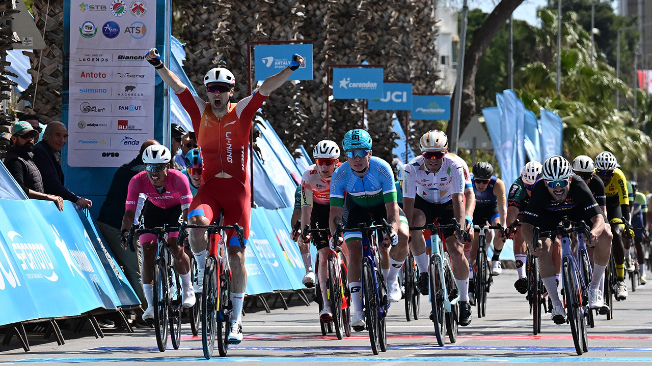 Uluslararası Antalya bisiklet turu başladı: İlk günün galibi Shnyrko