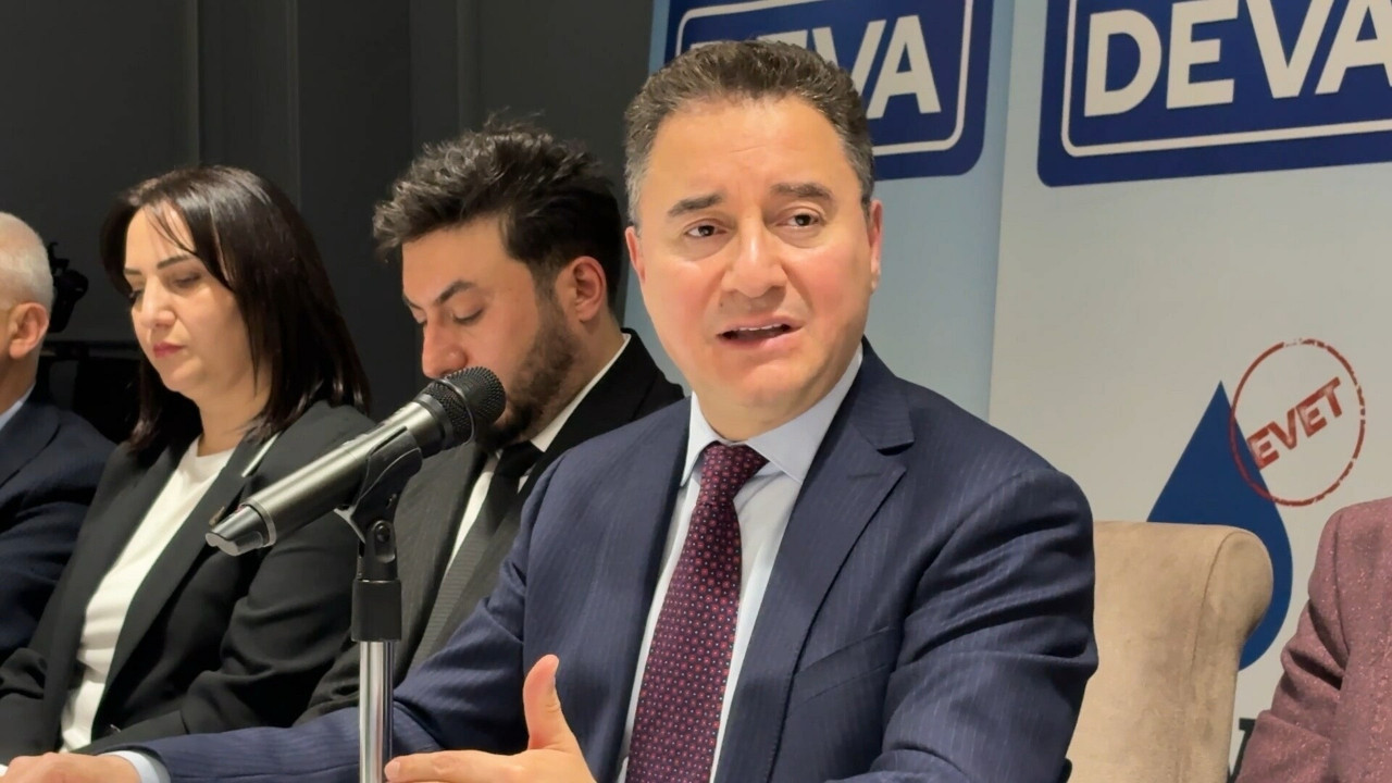 Ali Babacan: Bölgede maalesef bir ateş çemberi gittikçe büyüyor
