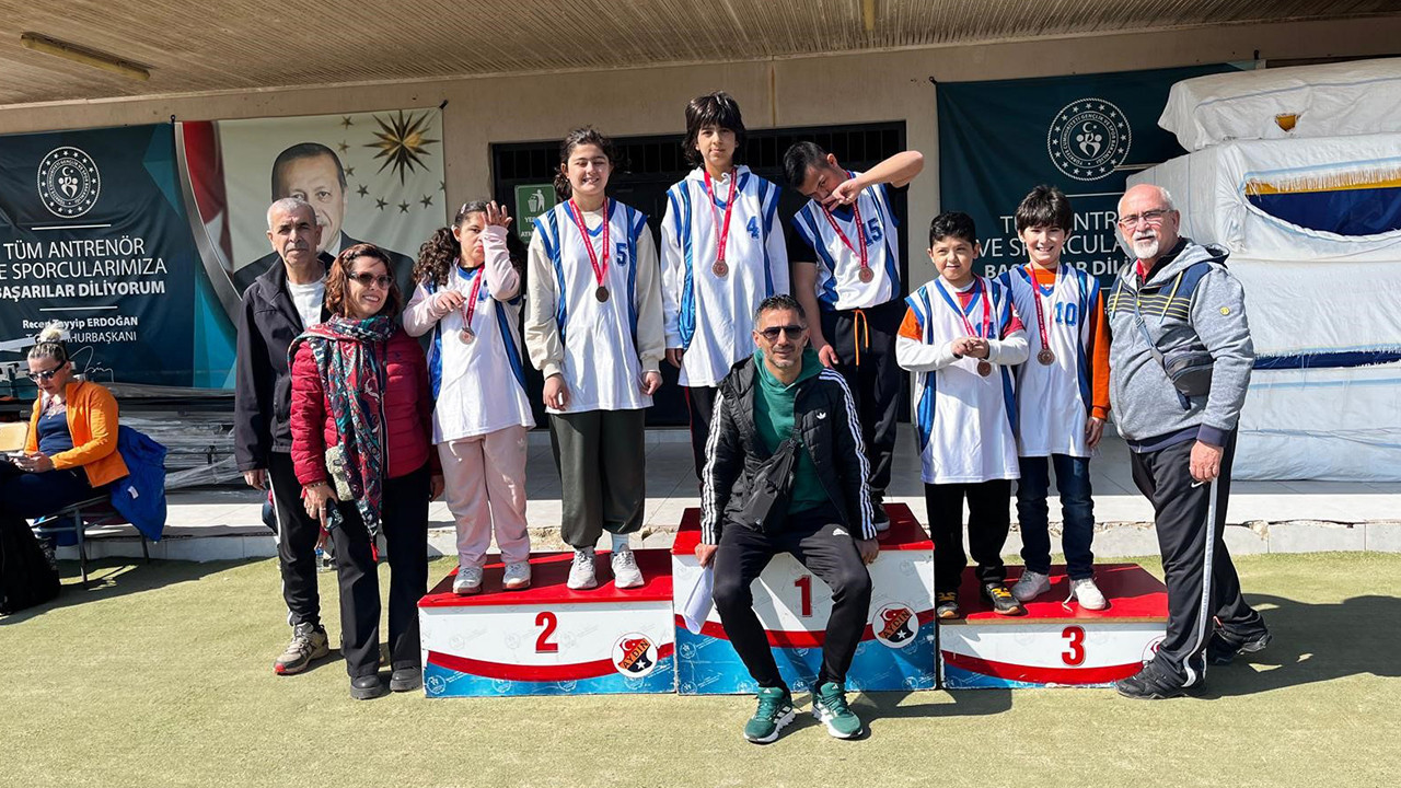 Aydın’da özel sporcuların azmi piste damga vurdu