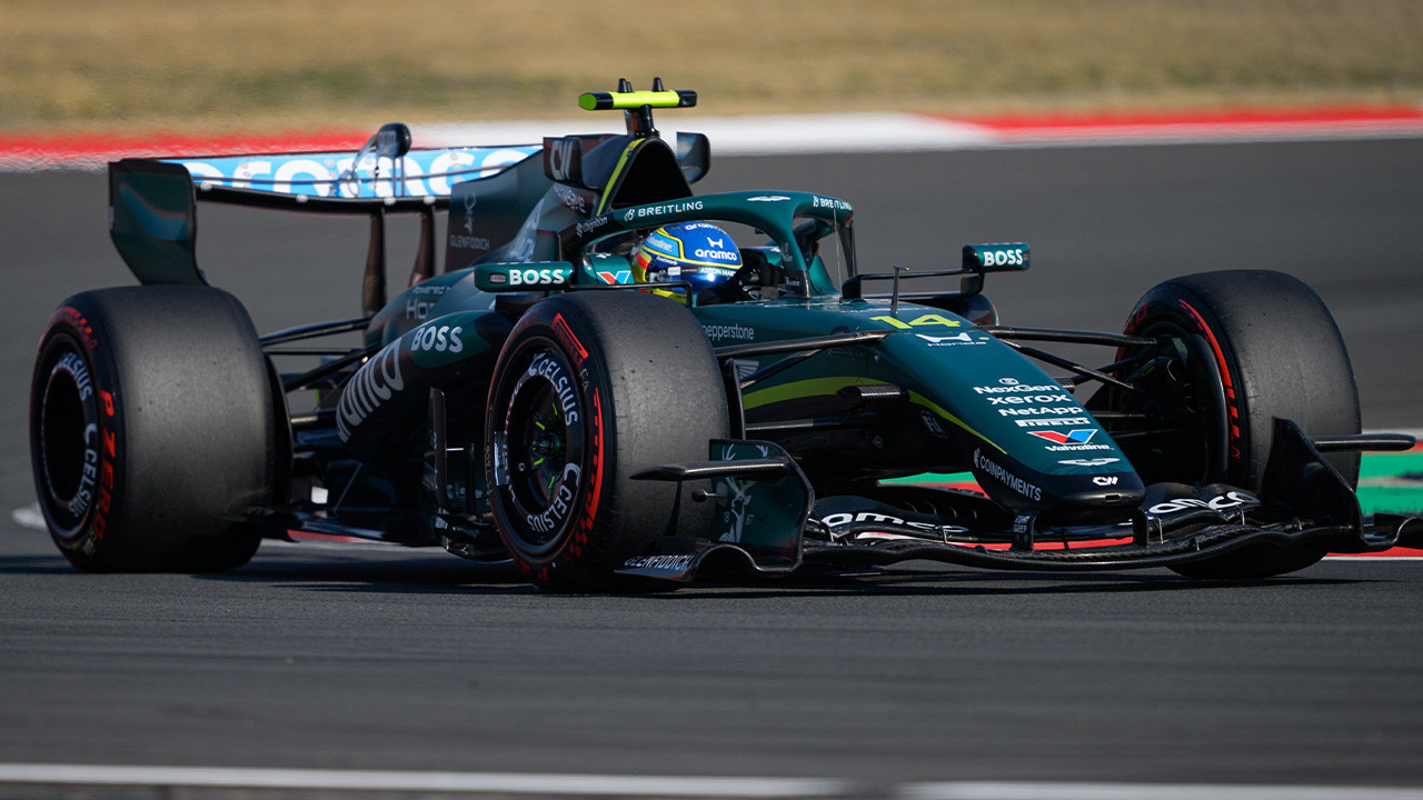 Kimi Antonelli Çin GP’de pole alarak F1 tarihine geçti