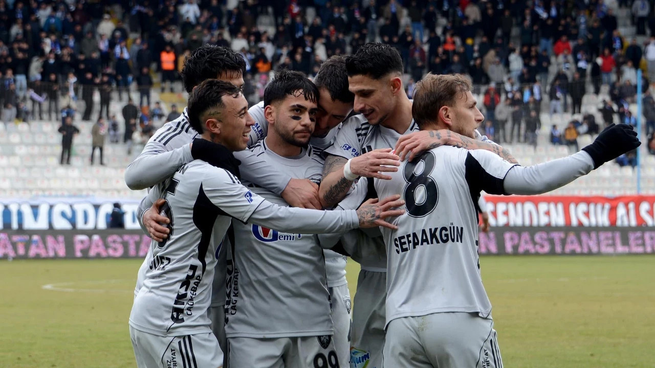 Erzurumspor, Hatayspor'u farklı geçti
