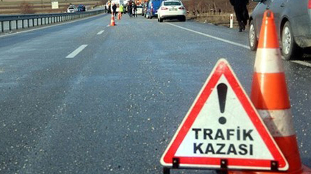 Kamyonun çarptığı yaşlı adam ağır yaralandı