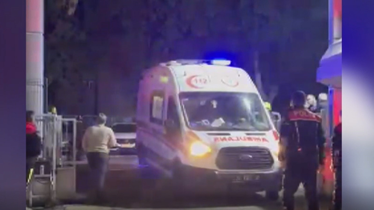 Mersin’de korku dolu anlar: Emniyet binasından dumanlar yükseldi