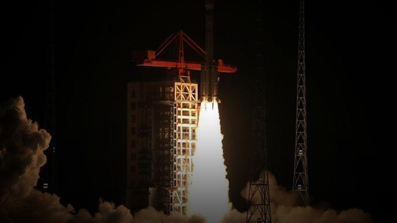 Çin uzaya yeni bir uydu gönderdi