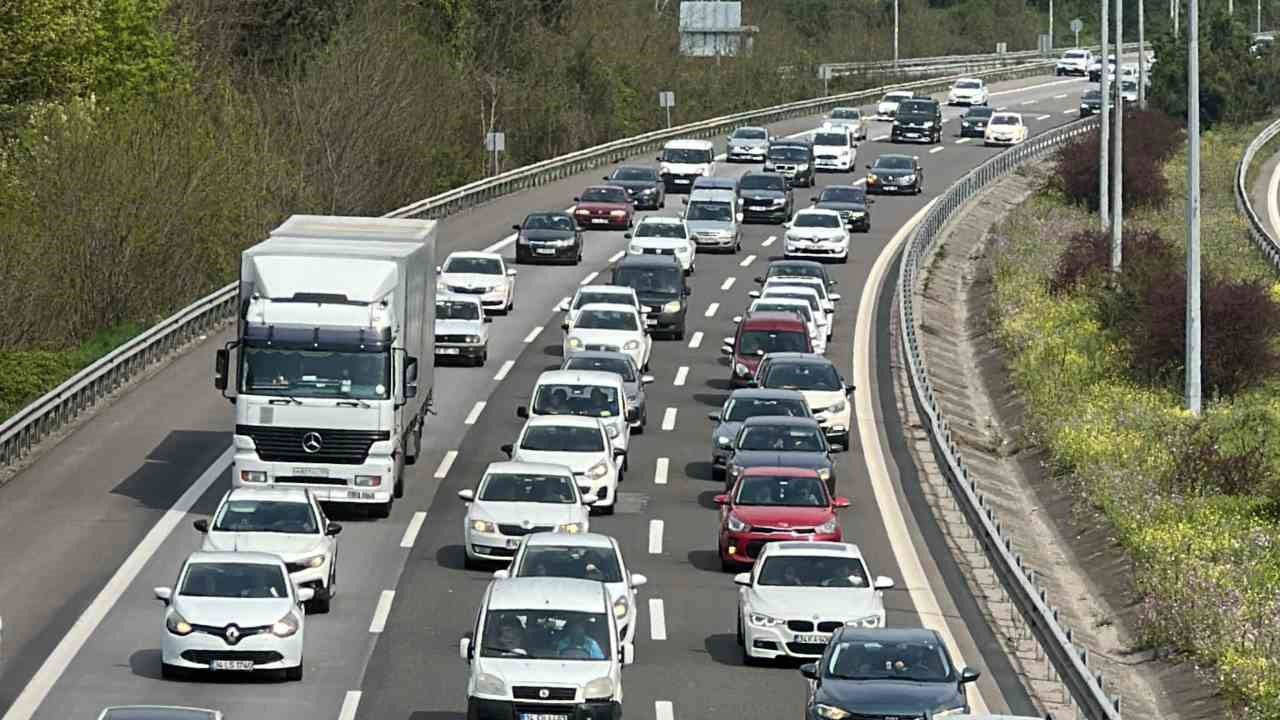 Düzce’de araç sayısı 163 bine yaklaştı