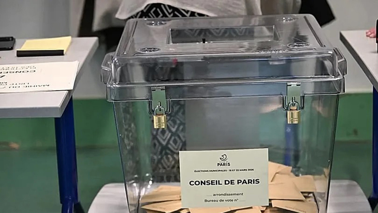 Fransa'da yerel seçimlerin ilk turu tamamlandı