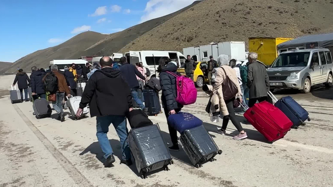 İranlılar konuştu: Ülkemizi Amerika'ya ya da İsrail'e vermeyiz