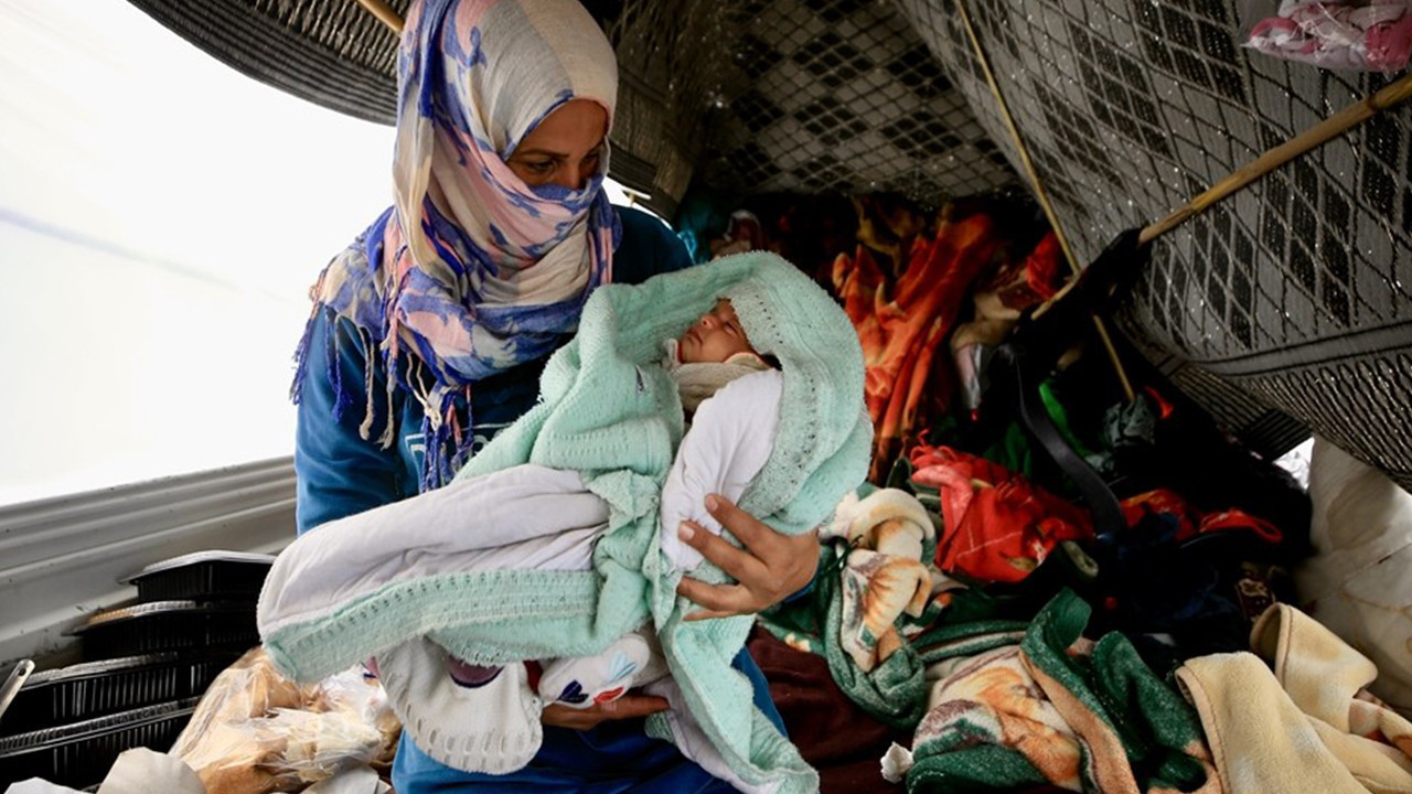 İsrail'in Lübnan'a düzenlediği saldırılarda can kaybı 886'ya yükseldi