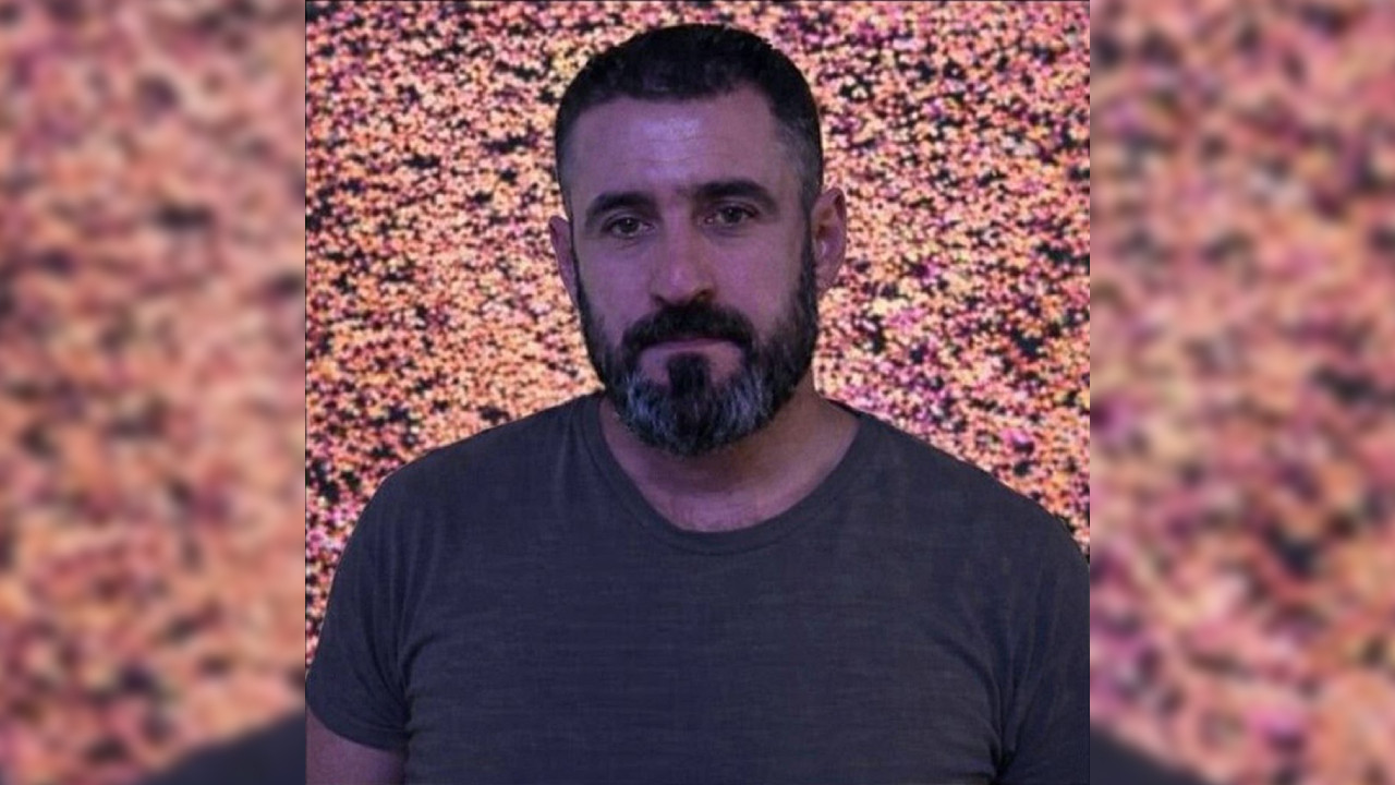 Otomobilin çarptığı motosiklet sürücüsü hayatını kaybetti