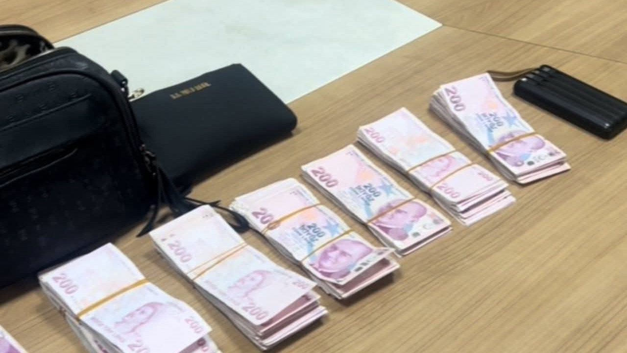 Parayı buldular, zabıtaya koştular: Hatay’da insanlık ölmedi dedirten olay