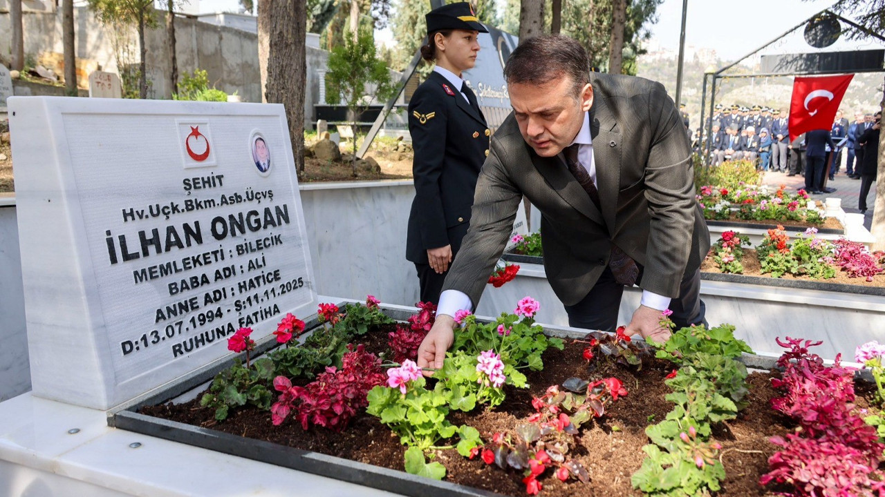 Çanakkale Zaferi’nin 111. yılı dolayısıyla Bilecik Şehitliğinde anma programı düzenlendi