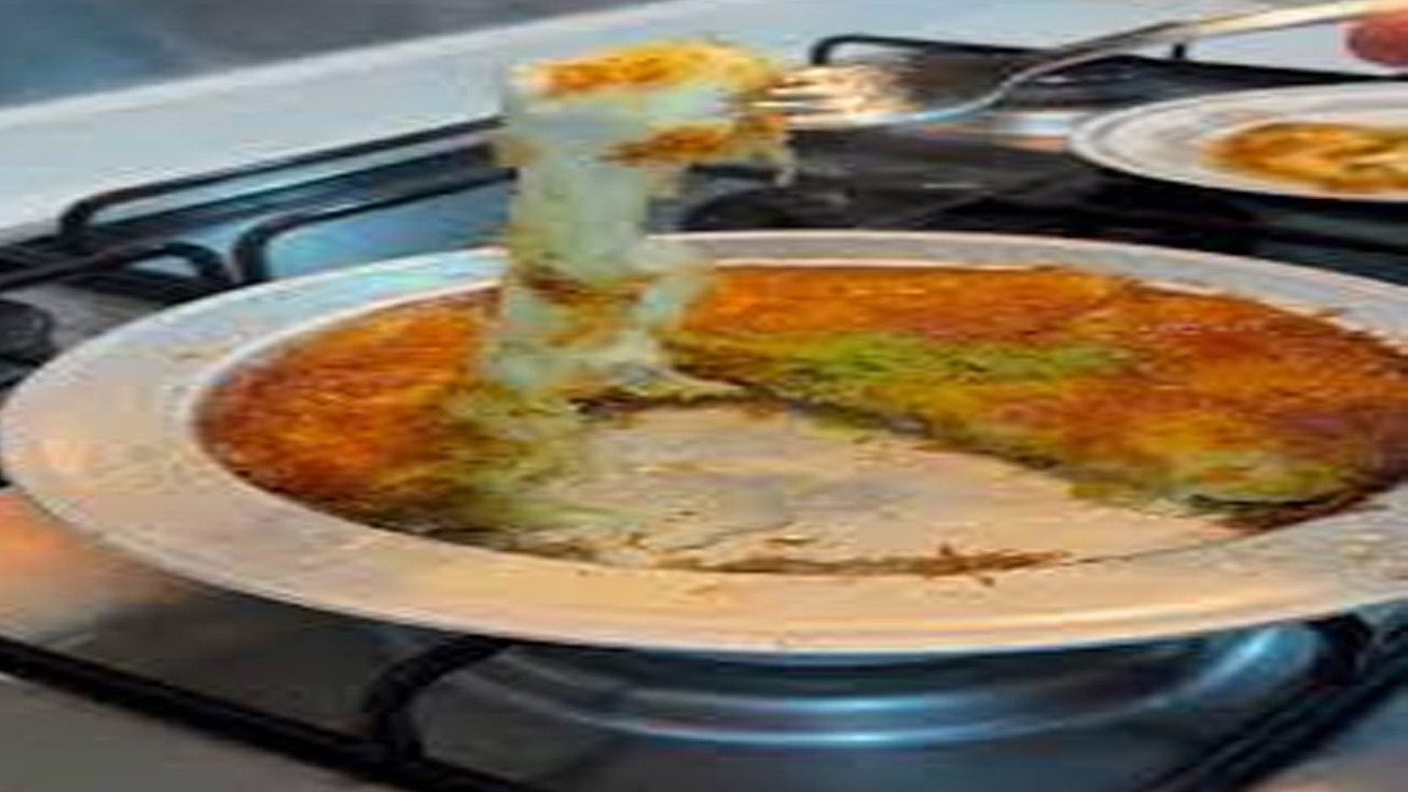 Künefe tutkunlarının yeni favorisi: Evde yaparken ustaları kıskandıracak tarif