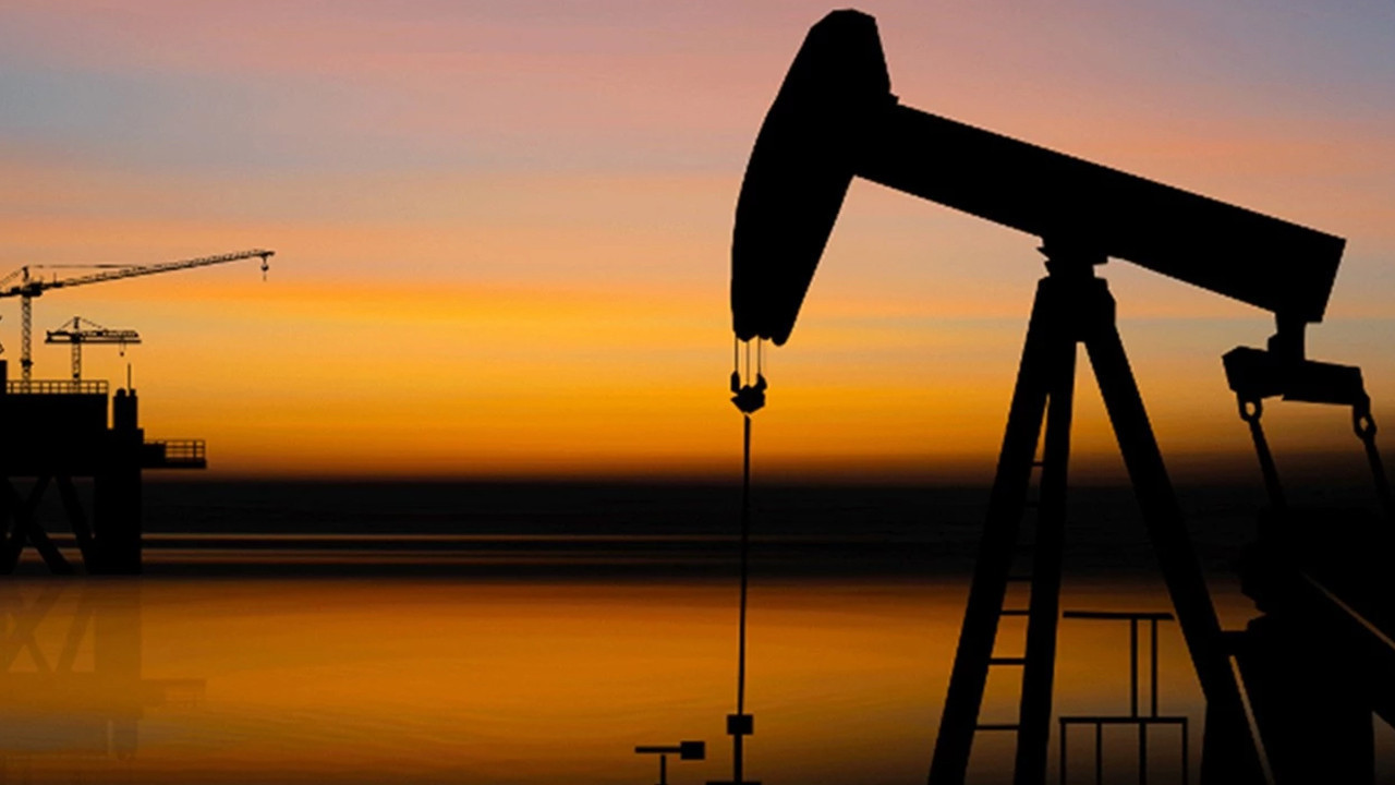 ABD'nin ticari petrol stoku arttı