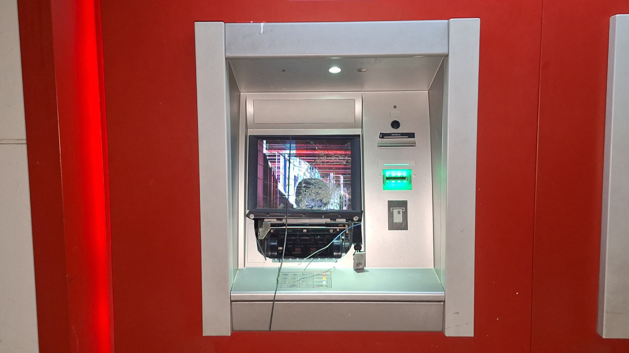 Adana'da ATM'ye zarar veren şüpheli yakalandı