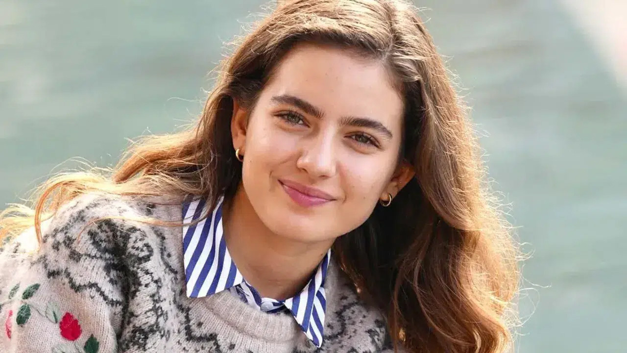 Ava Yaman’ın iftar yemeğindeki tarzı olay oldu