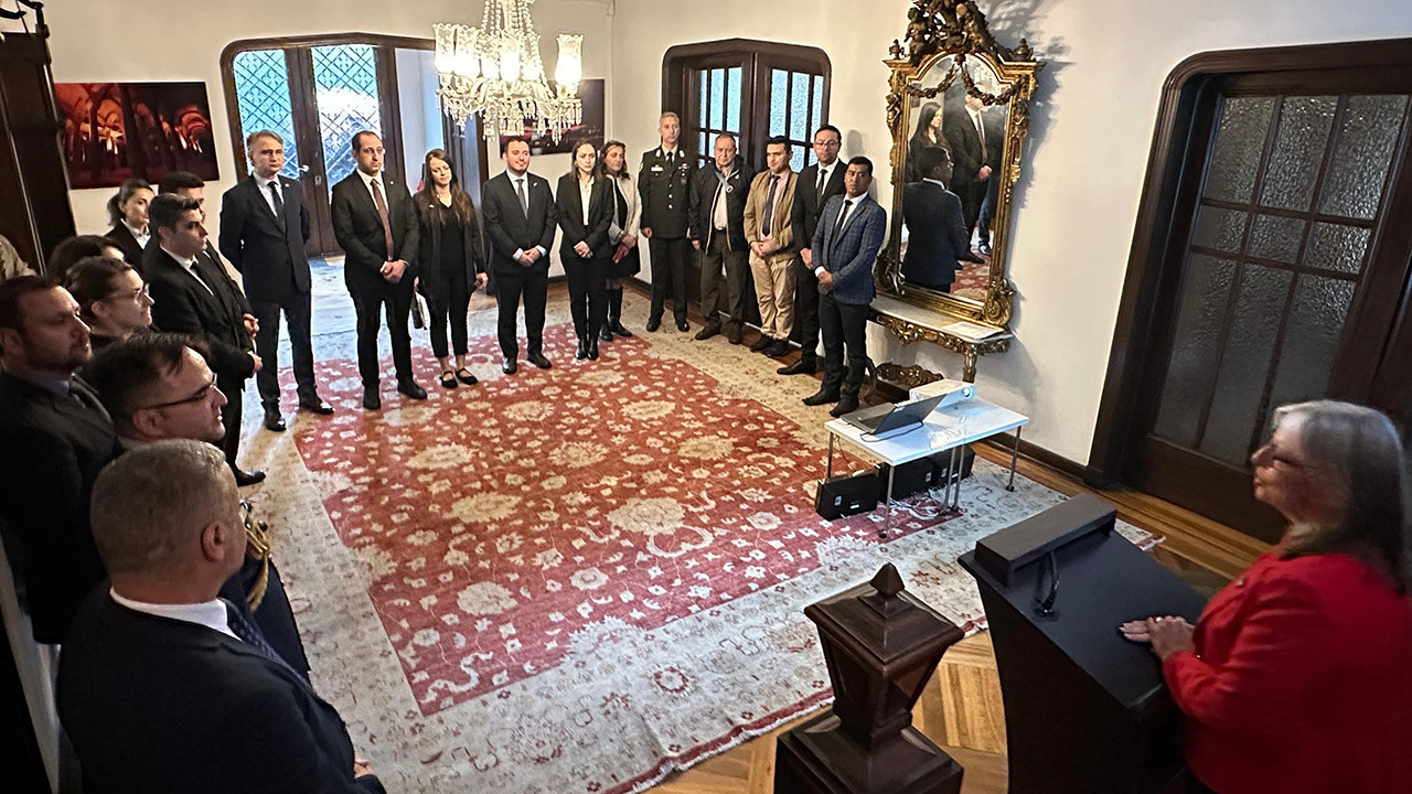 Çanakkale Deniz Zaferi Kolombiya'da unutulmadı