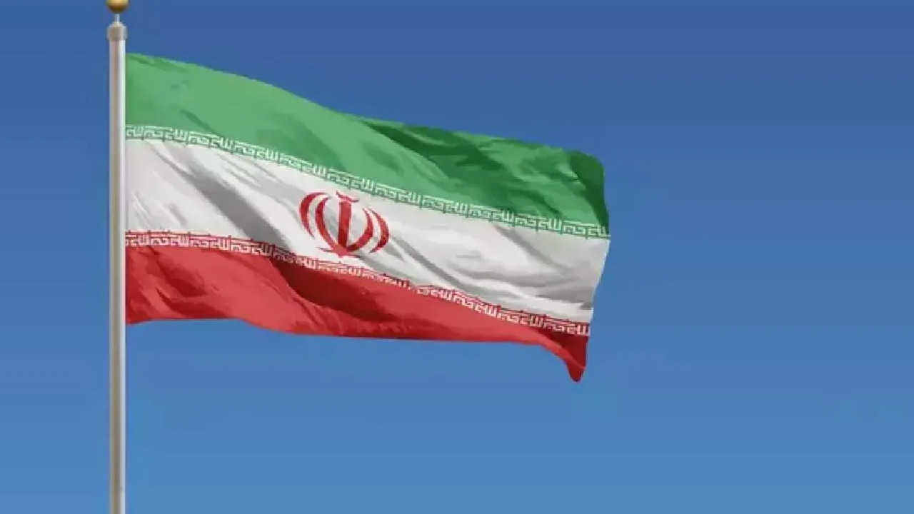 İran'da 3 kişi daha idam edildi