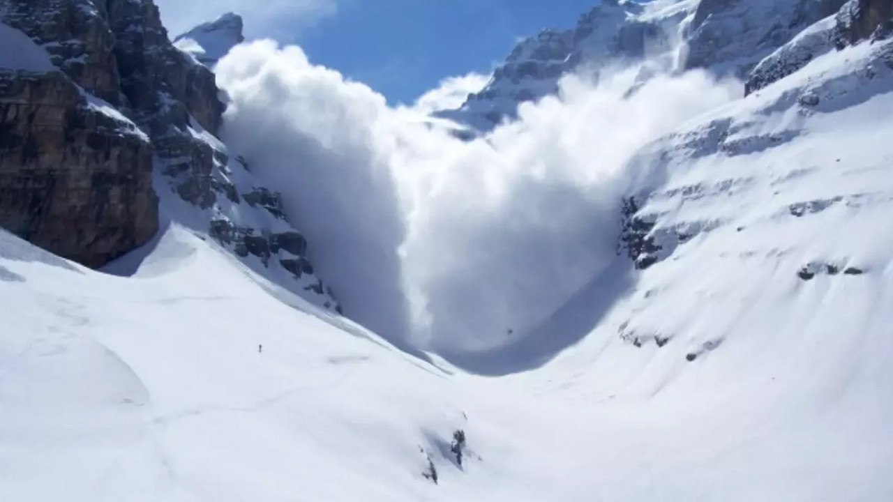 İtalya’da çığ faciası: 2 ölü, 5 yaralı