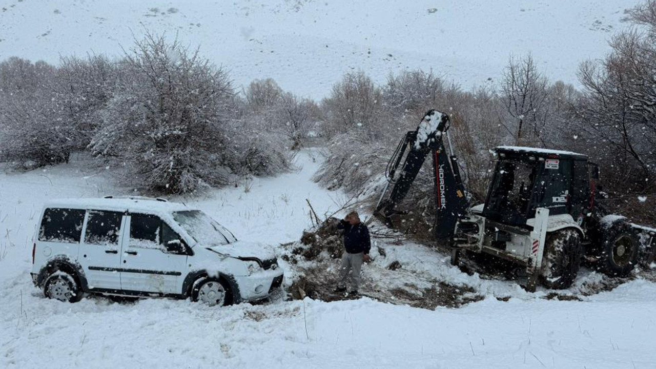 Hakkari-Van kara yolunda kaza: 2 yaralı