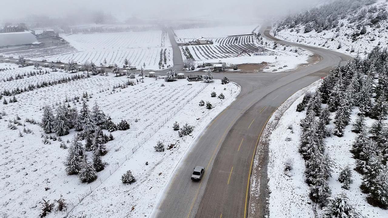 Davraz’da bayram yoğunluğu: 10 bin ziyaretçi