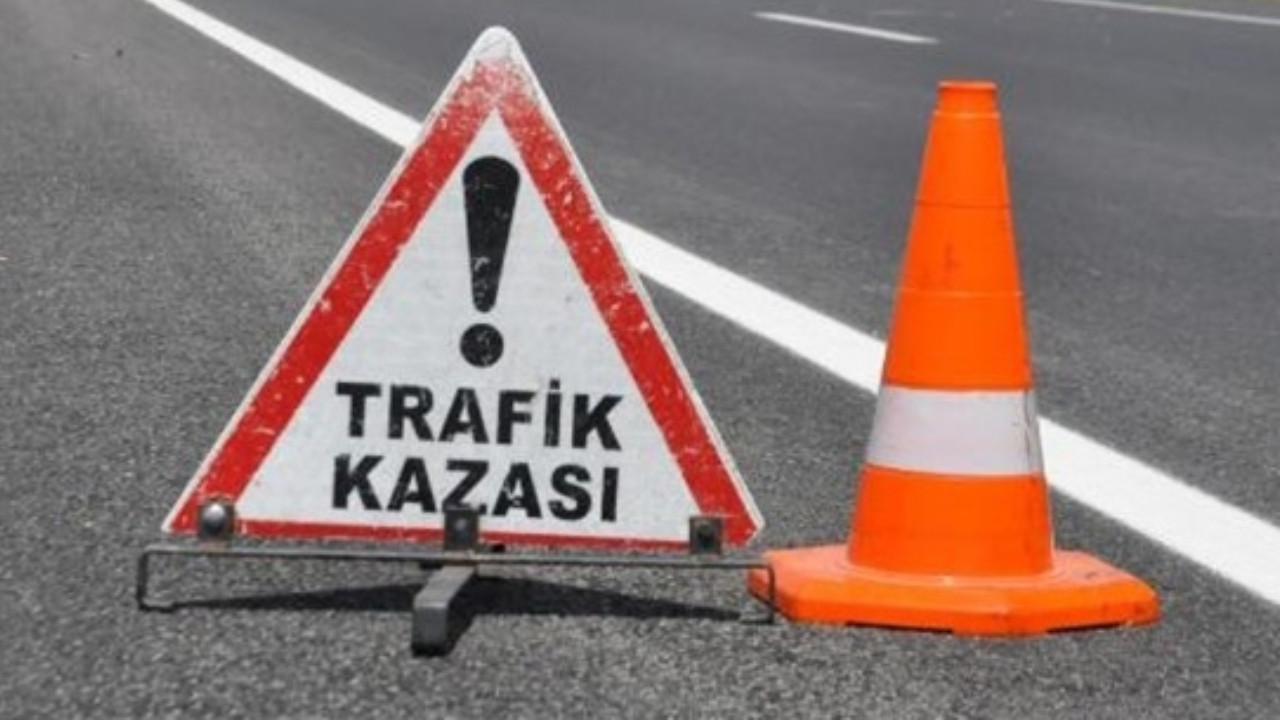 Kavşakta dehşet: Tırla çarpışan sürücü ağır yaralandı