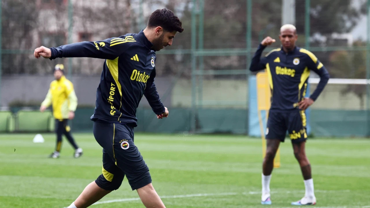 Fenerbahçe, milli arada Beşiktaş derbisi mesaisine devam ediyor