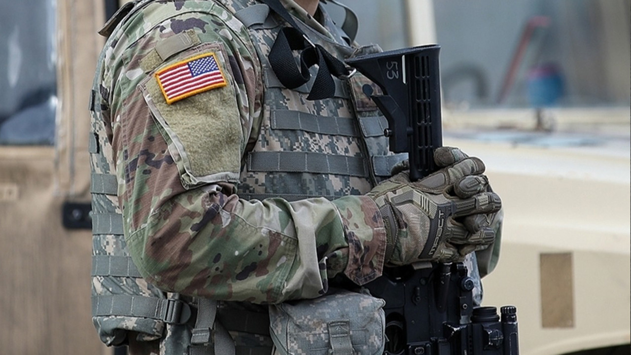 ABD'de ordu mensubu din görevlileri, rütbe işaretleri yerine inançlarını yansıtan dini simgeler kullanacak