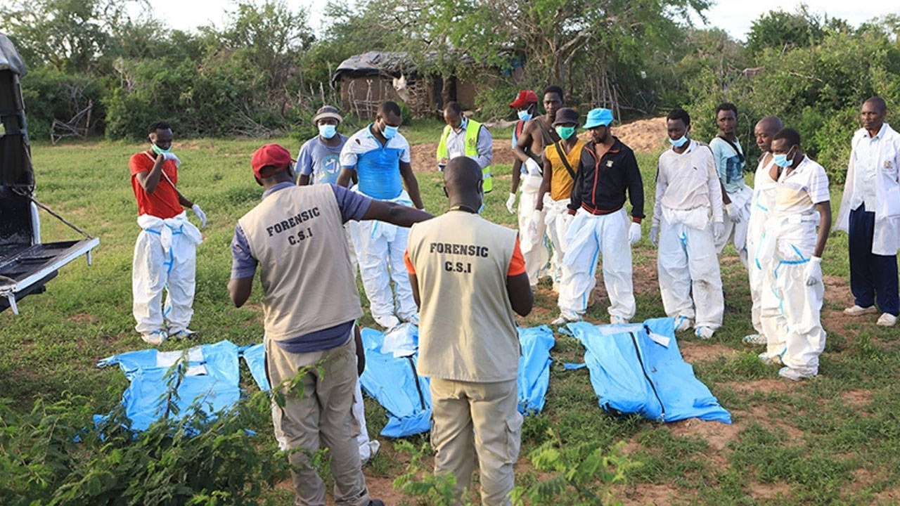 Kenya’da 32 cesedin yer aldığı toplu mezar bulundu