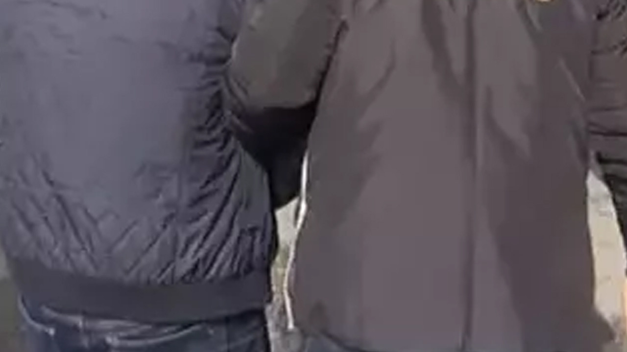 Küçükçekmece’de havai fişek patlatan şüpheli yakalandı