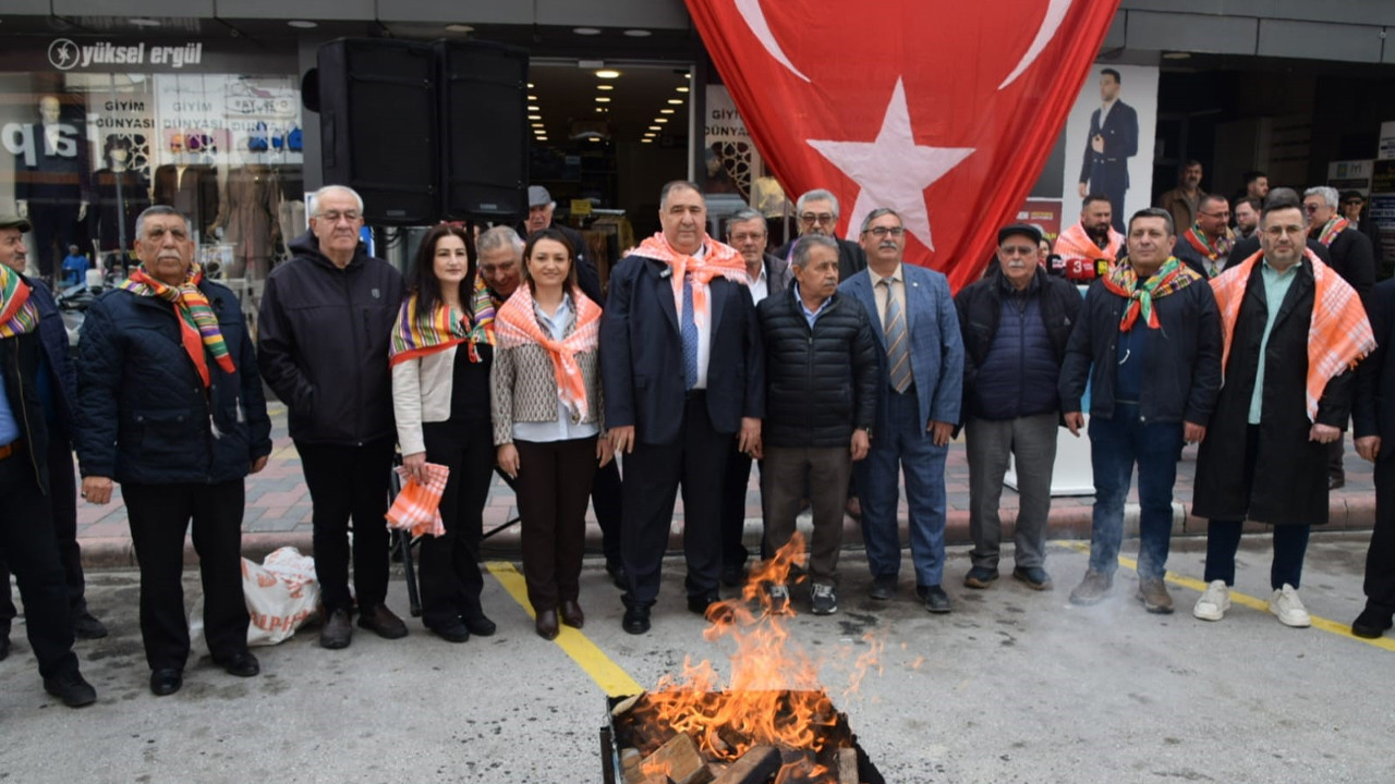 'Bu milletin bayramını da, hakkını da kimseye teslim etmeyeceğiz'