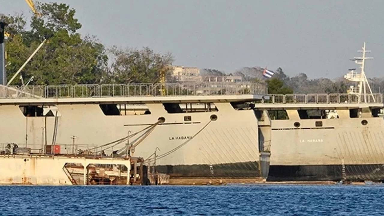 Küba'ya yardım götüren iki tekne kayboldu
