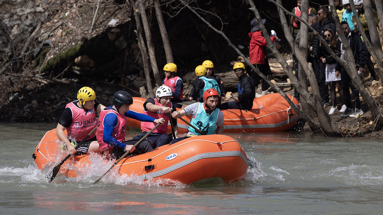 Türkiye Rafting Şampiyonası Tunceli’de başladı