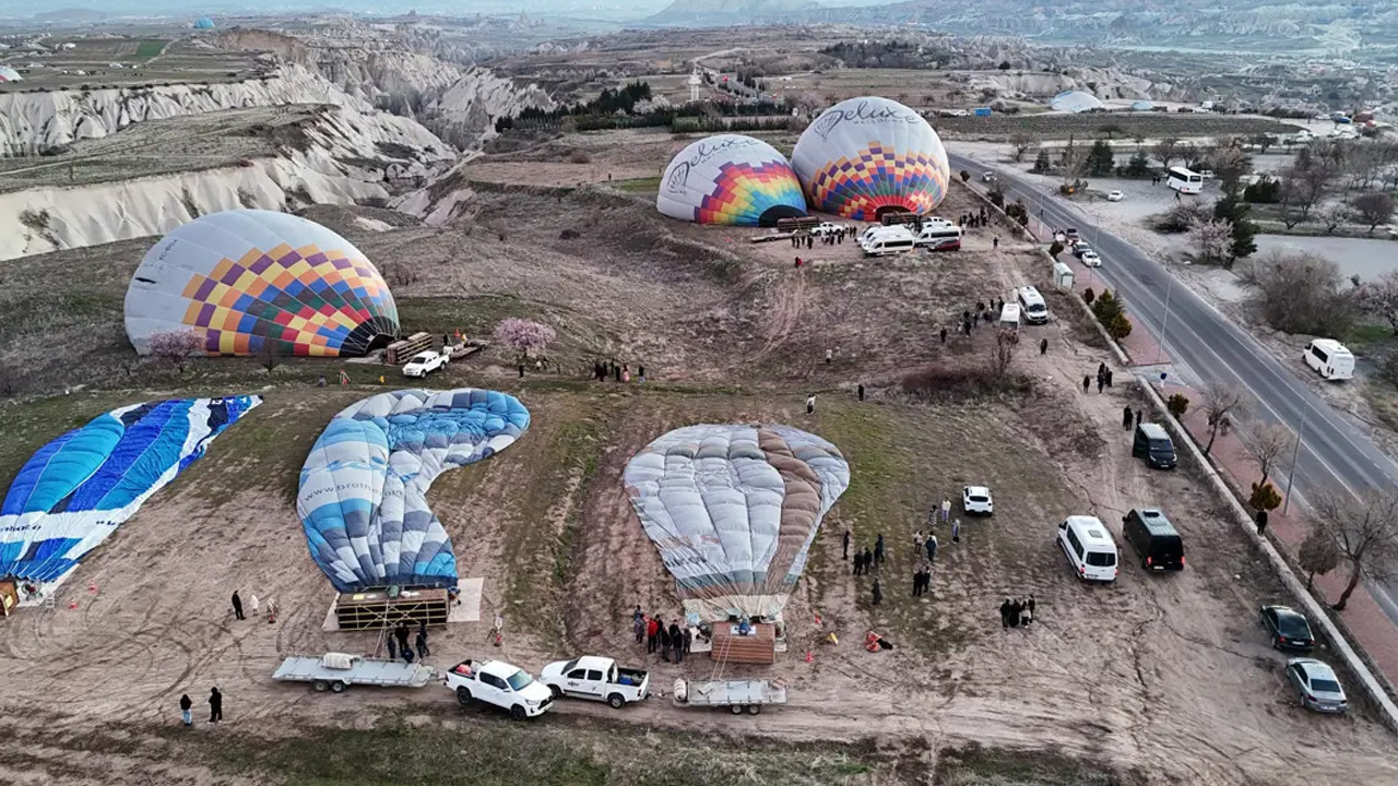 Kapadokya’da balon turlarına rüzgar engeli