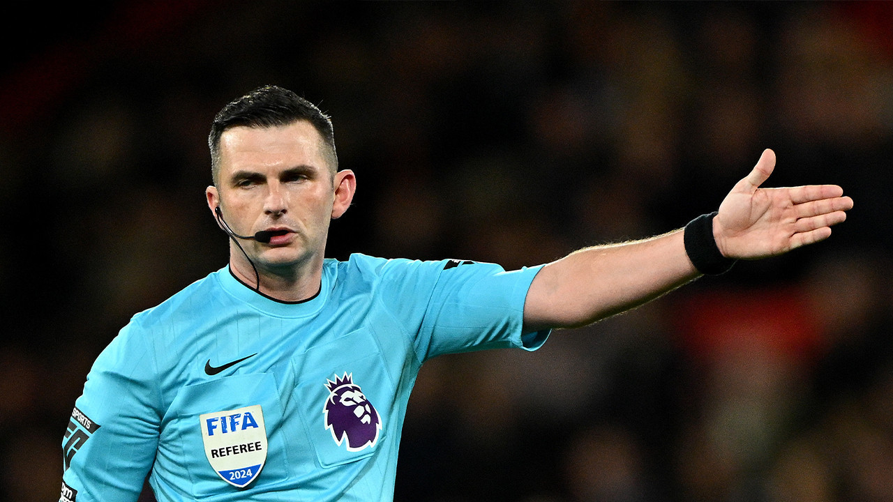 Kosova-Türkiye maçının hakemi Michael Oliver oldu