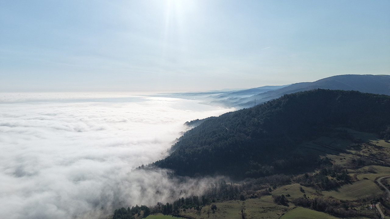 Yakakent’te muhteşem sis manzarası: Karadeniz görünmez oldu