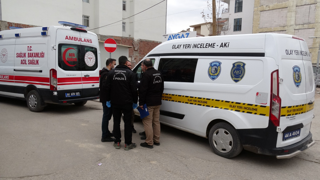17 yaşındaki genç evde ölü bulundu