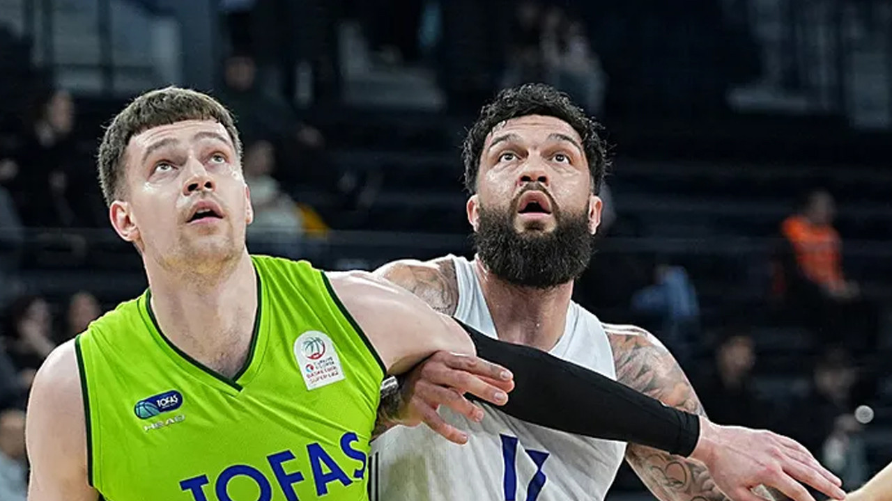 Anadolu Efes, Tofaş'ı devirdi