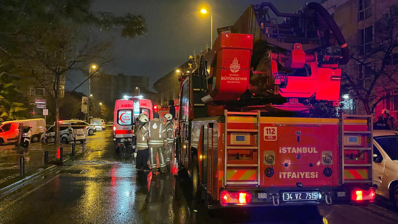 Beşiktaş'ta 4 katlı binada yangın paniği: 2 kişi dumandan etkilendi